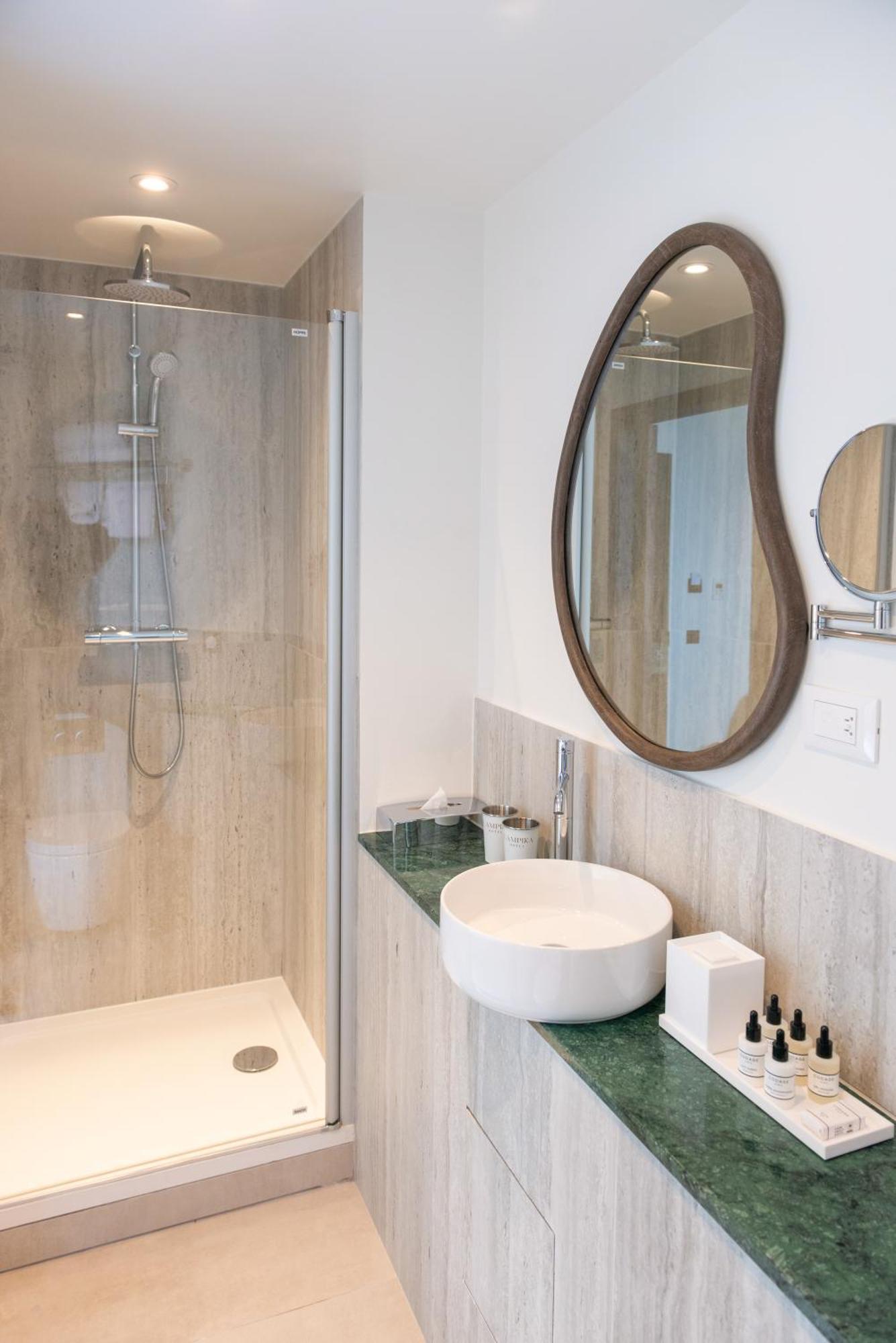 Le Lampika Hotel Paryż Pokój zdjęcie